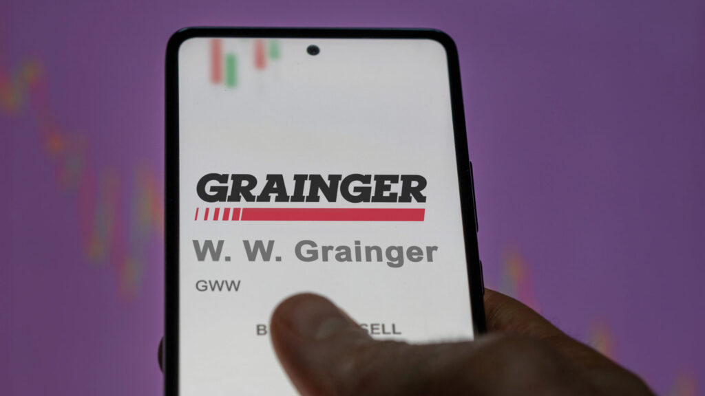 Grainger Embeds AI Across Warehouse Operations, Customer Service and Ecommerce