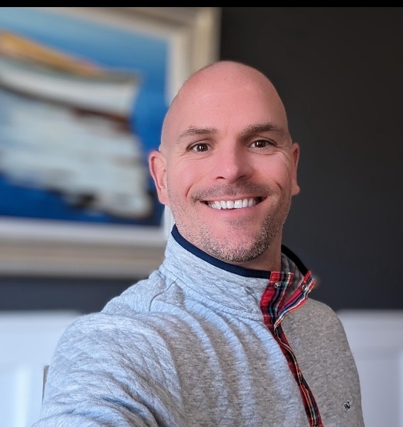 Picture of Travis Rothstein