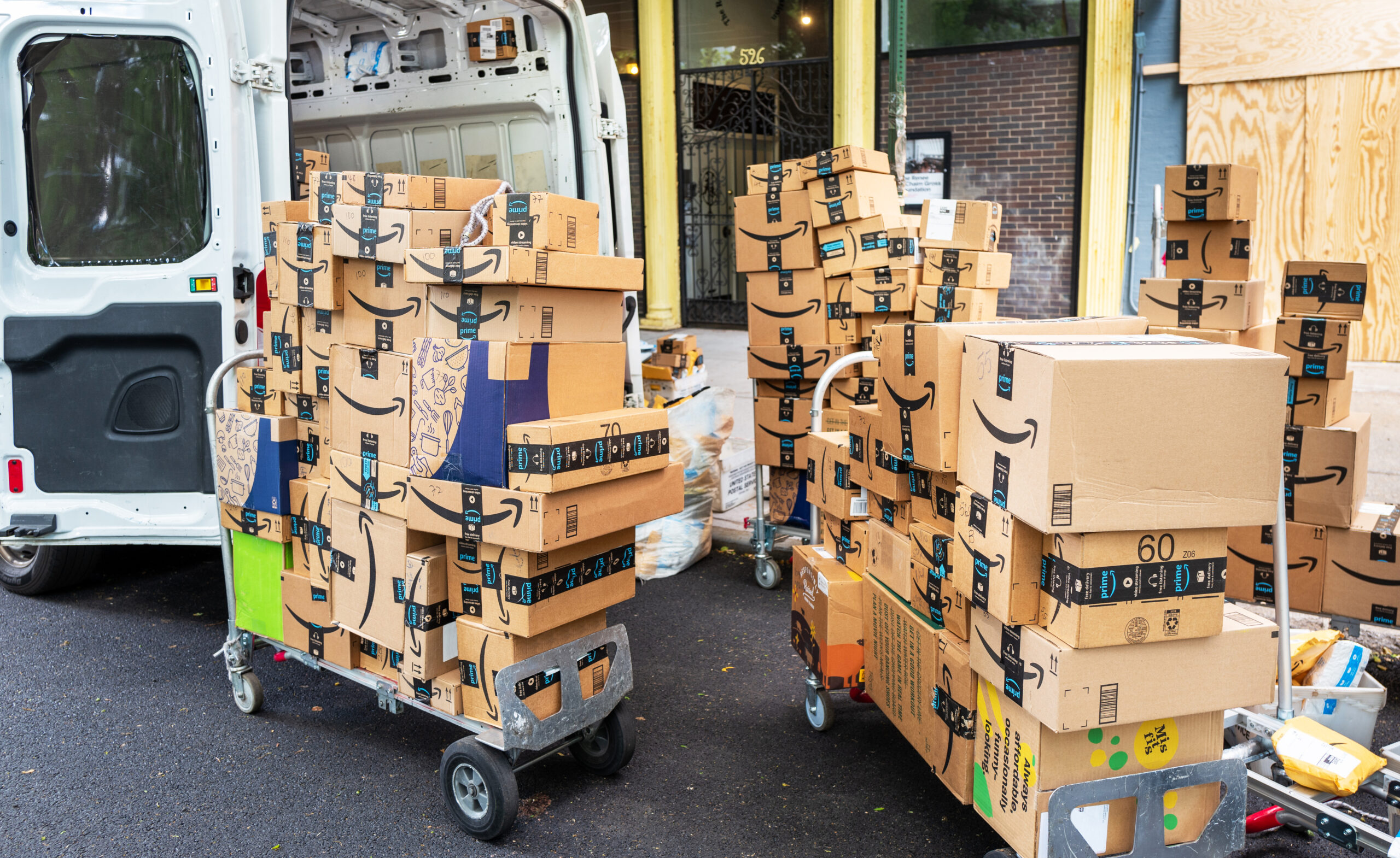 Amazon Business Launches Branded Fleet to Expand Commercial Delivery Capabilities